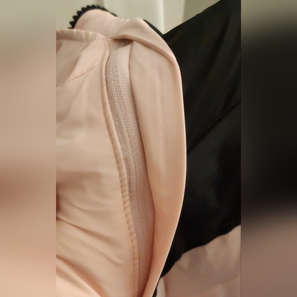 DKNY Women's Pink Puffer Jacket NWOT sz. M - Picture 15 of 16